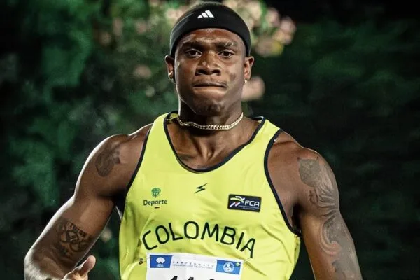 Marca histórica en la prueba reina: Ronal Longa logra el primer oro para Colombia en los 100 metros planos