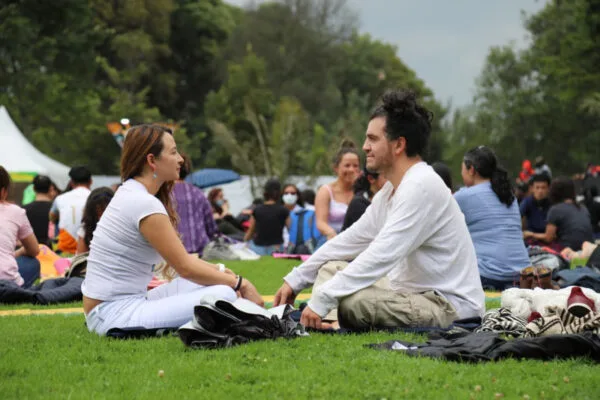Cuando el arte se convierte en medicina: Bogotá abre la Semana del Bienestar 2026